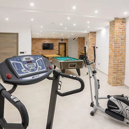 5 Bedroom Beautiful In Podstrana